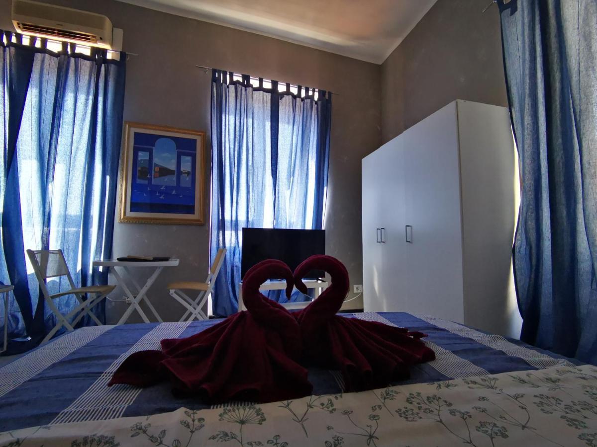 Bed and Breakfast Chafbius Кальярі Екстер'єр фото