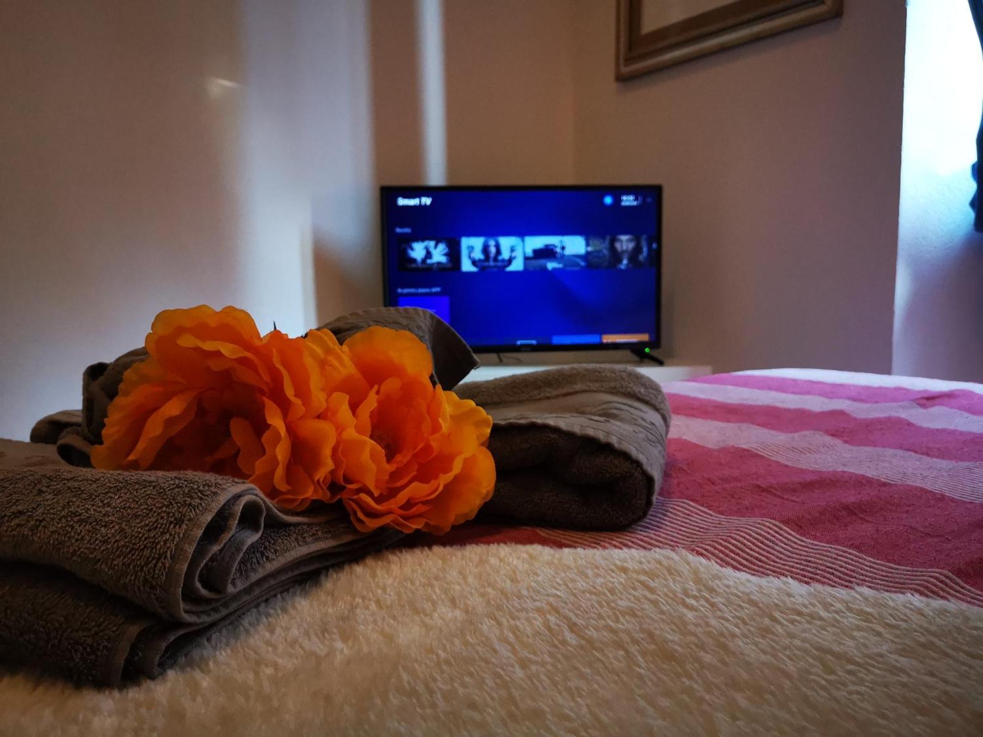 Bed and Breakfast Chafbius Кальярі Номер фото