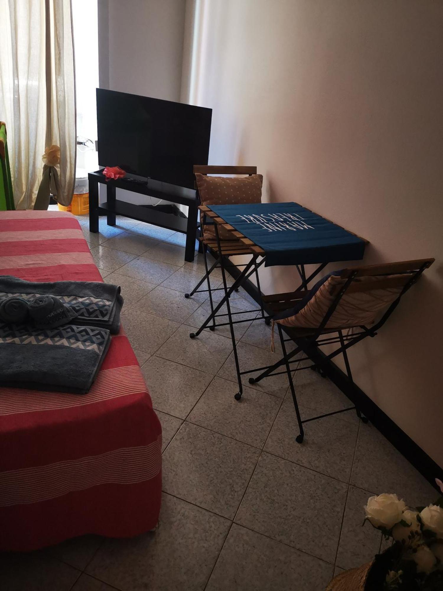 Bed and Breakfast Chafbius Кальярі Номер фото